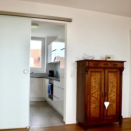 180 Grad Im 2 Og Mit Panoramafenster Und Bergblick Appartement