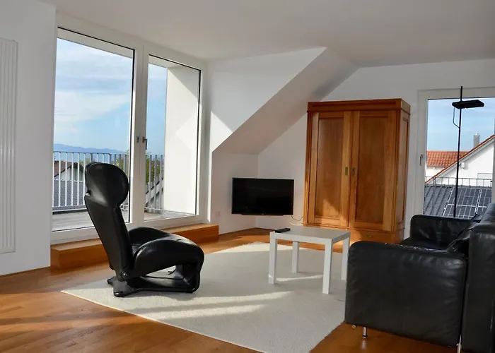 Apartament 180 Grad Im 2 Og Mit Panoramafenster Und Bergblick Wasserburg