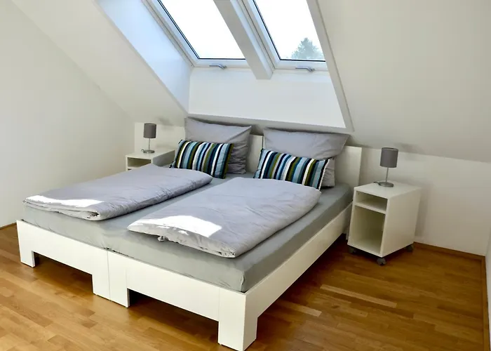 180 Grad Im 2 Og Mit Panoramafenster Und Bergblick Apartman *